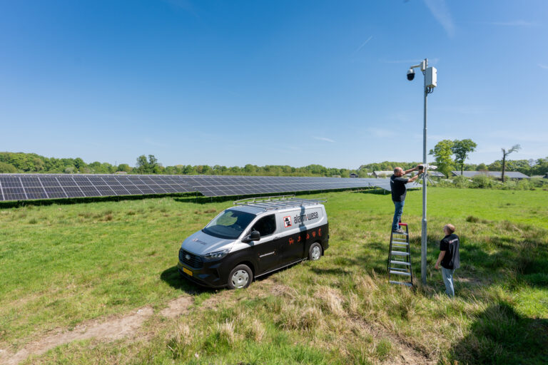 Slimme camerabeveiliging zonnepark enschede energie